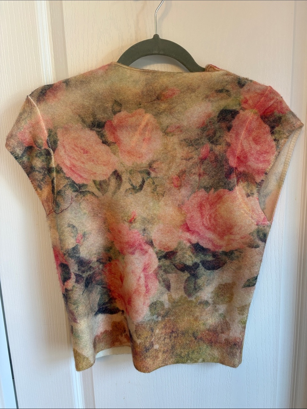 Anthropologie Rose-Print Cashmere Sweater in Pink and Cream